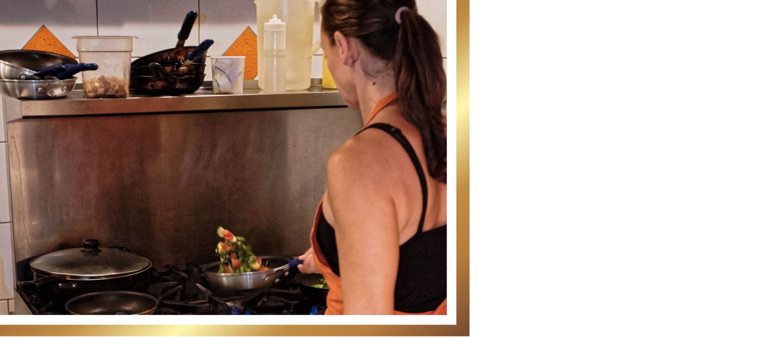 The Roots Packaging Design - Garlic Paste Packaging Design, Portfolio- Crephic